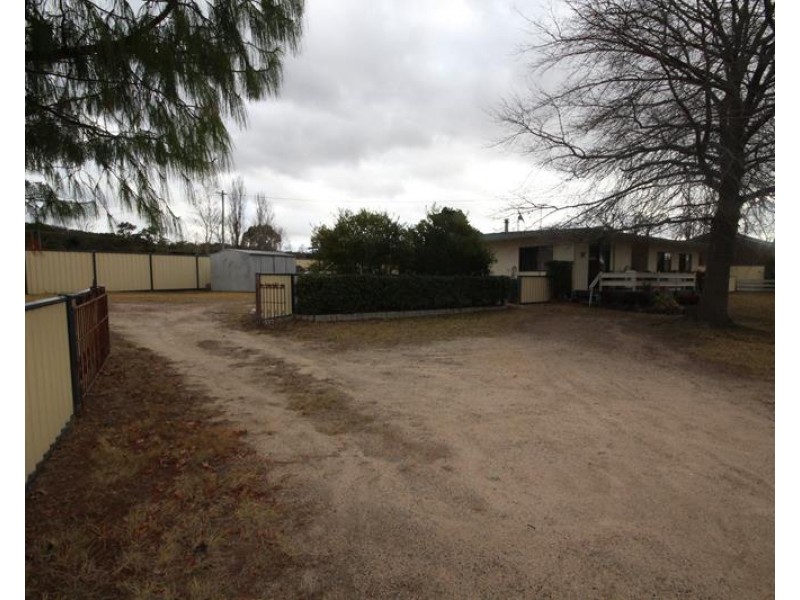 57 Sugarloaf Road, Stanthorpe QLD 4380