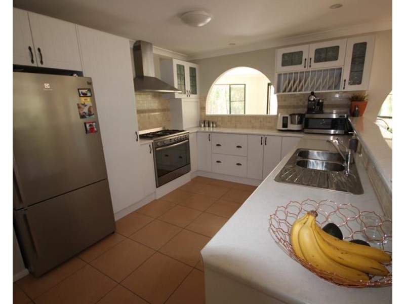 72 Hale Haven Drive, Stanthorpe QLD 4380