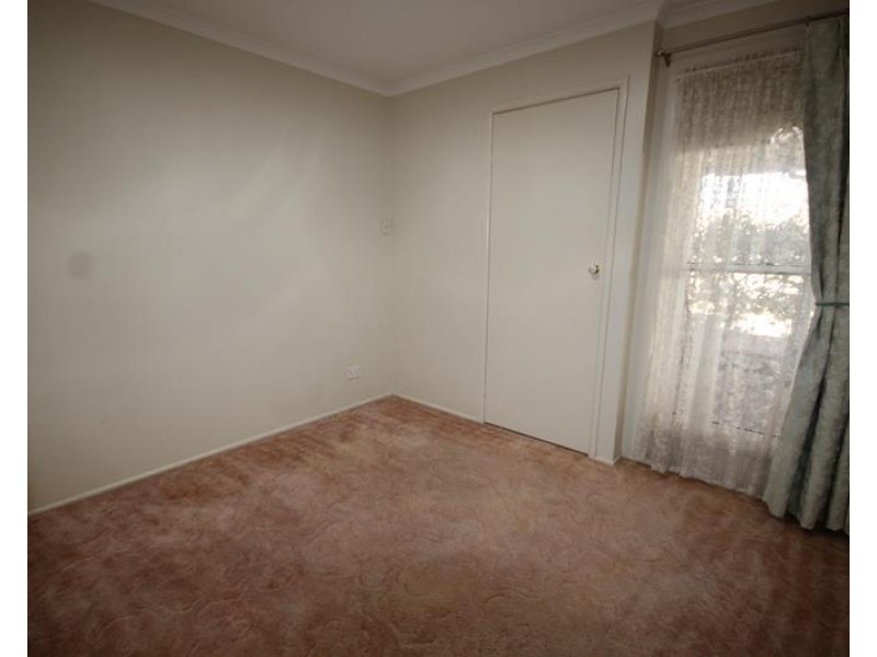 11 Burton Crescent, Stanthorpe QLD 4380