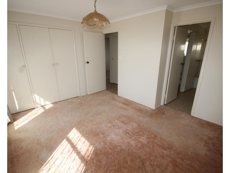 11 Burton Crescent, Stanthorpe QLD 4380