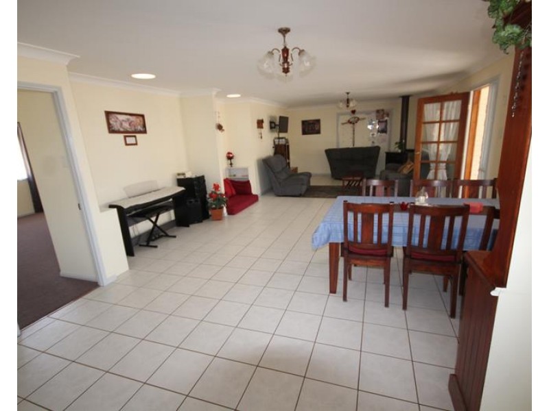 28 Caslick Lane, Broadwater QLD 4380