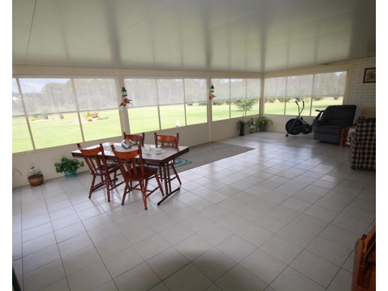 28 Caslick Lane, Broadwater QLD 4380