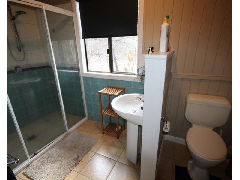 27675 New England Highway, Glen Aplin QLD 4381