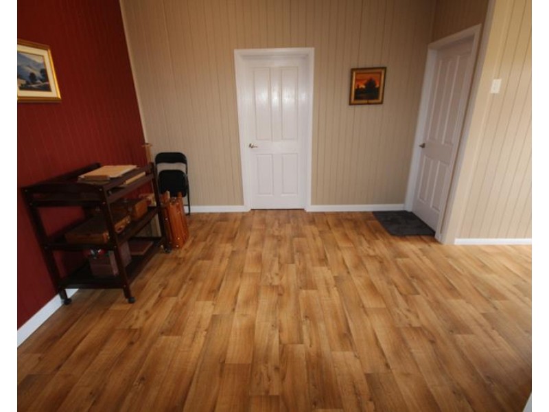 27675 New England Highway, Glen Aplin QLD 4381