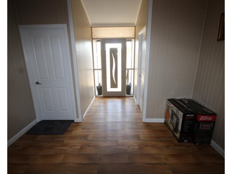 27675 New England Highway, Glen Aplin QLD 4381