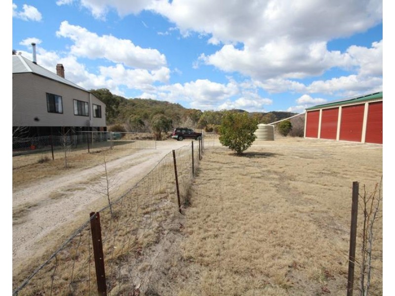 27675 New England Highway, Glen Aplin QLD 4381