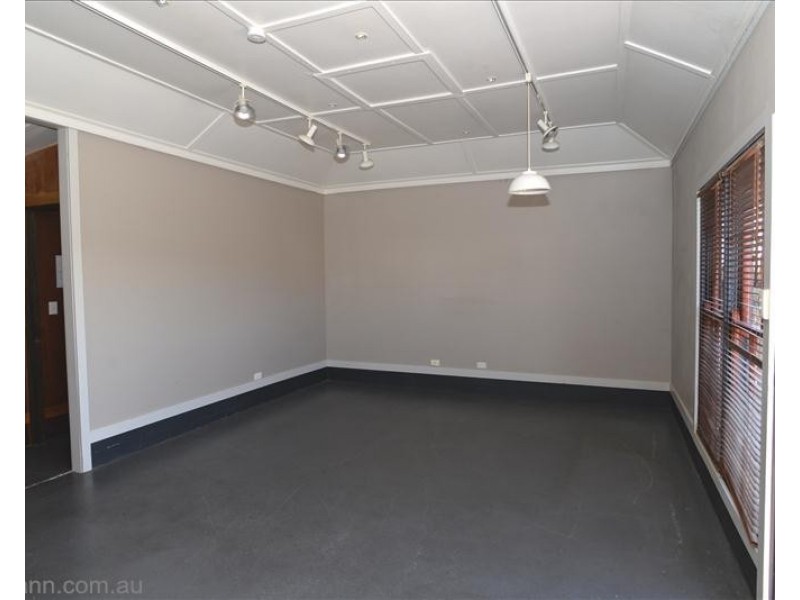 19 Wolfram Street, Stanthorpe QLD 4380