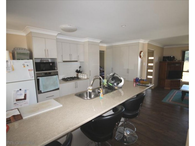 112 Schumann Lane, Thulimbah QLD 4376