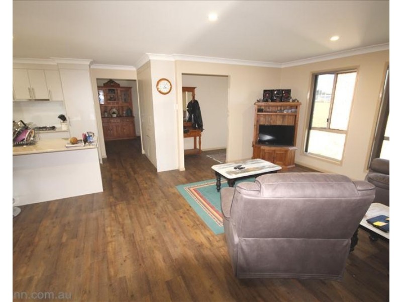 112 Schumann Lane, Thulimbah QLD 4376