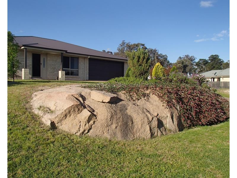 5 Maria Court, Stanthorpe QLD 4380