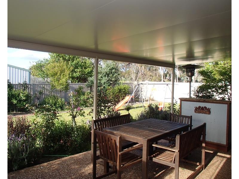 5 Maria Court, Stanthorpe QLD 4380