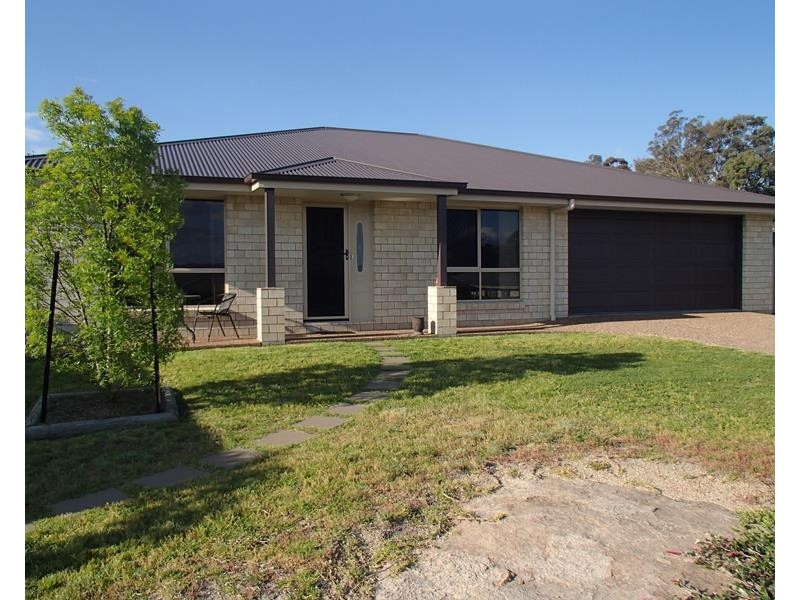 5 Maria Court, Stanthorpe QLD 4380