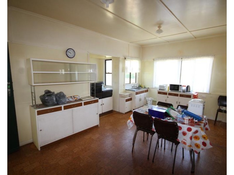 14 Ferris Street, Stanthorpe QLD 4380