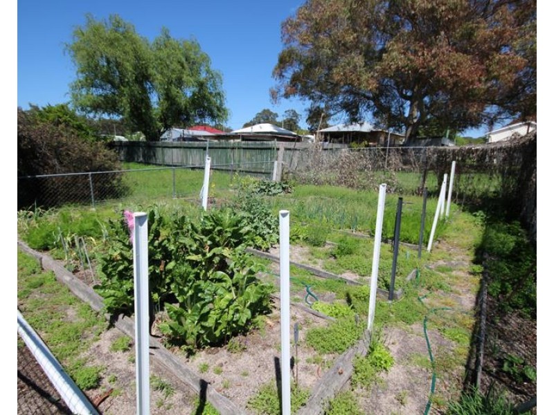 14 Ferris Street, Stanthorpe QLD 4380