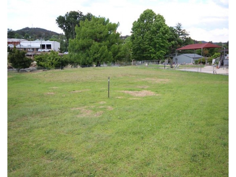 6 Bridge Street, Stanthorpe QLD 4380