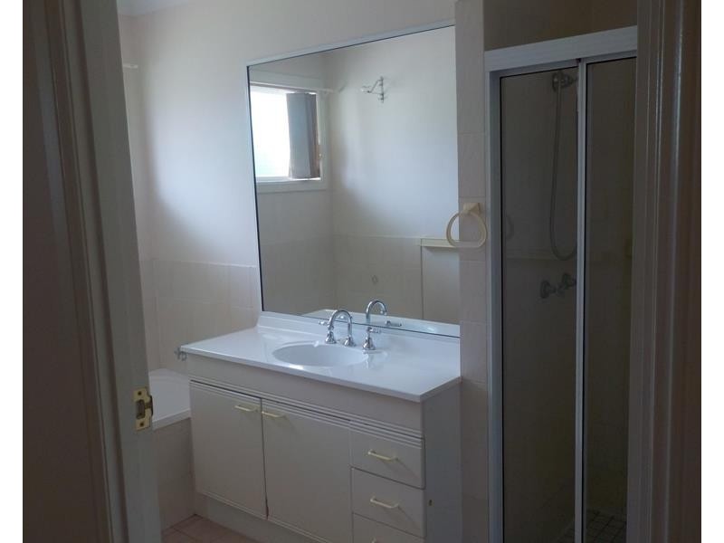 74 College Road, Stanthorpe QLD 4380