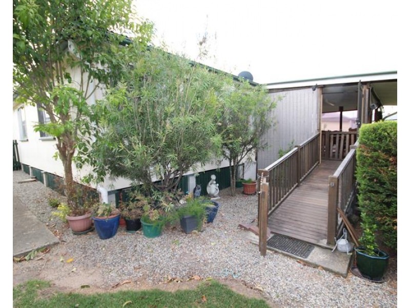 27 Denham Street, Stanthorpe QLD 4380