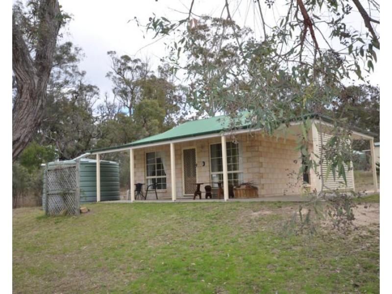 895 Thorndale Road, Glen Aplin QLD 4381