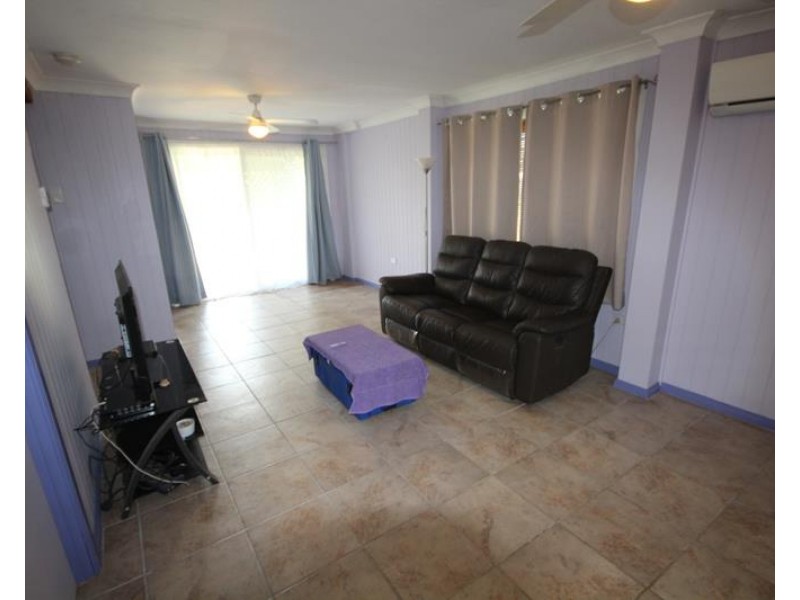 6-8 Barawell Street, Wallangarra QLD 4383