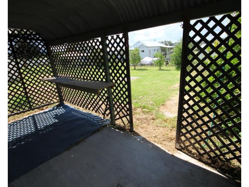 6-8 Barawell Street, Wallangarra QLD 4383