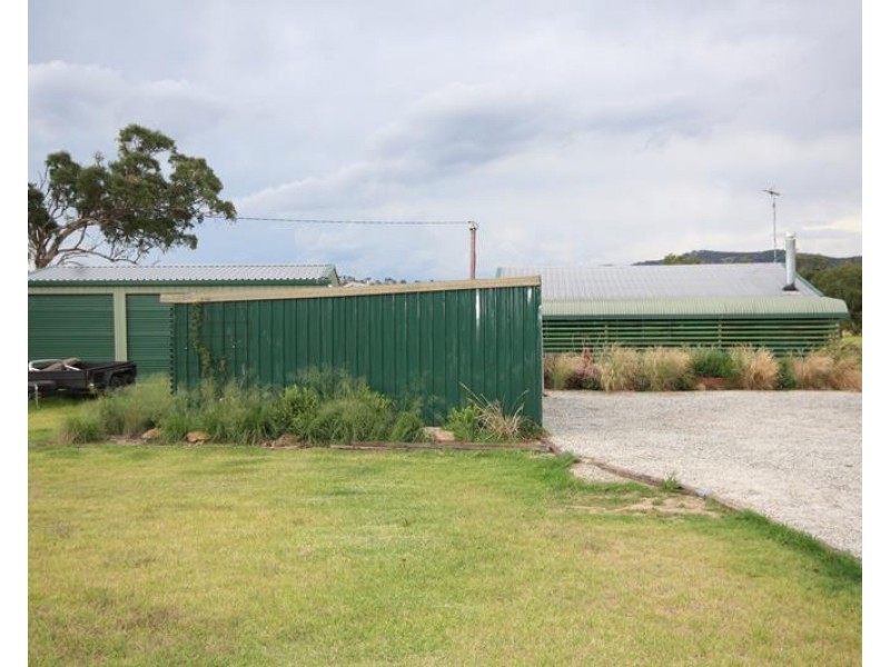 6-8 Barawell Street, Wallangarra QLD 4383