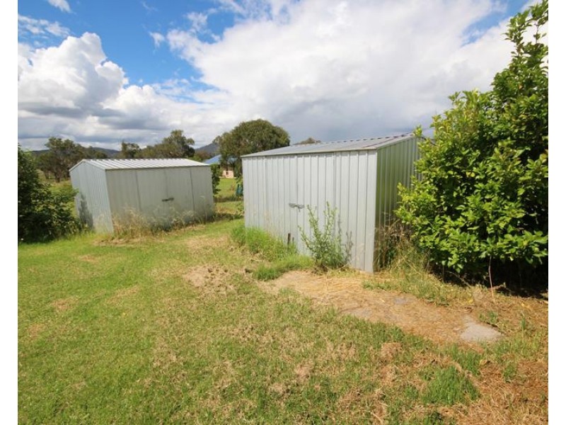 6-8 Barawell Street, Wallangarra QLD 4383