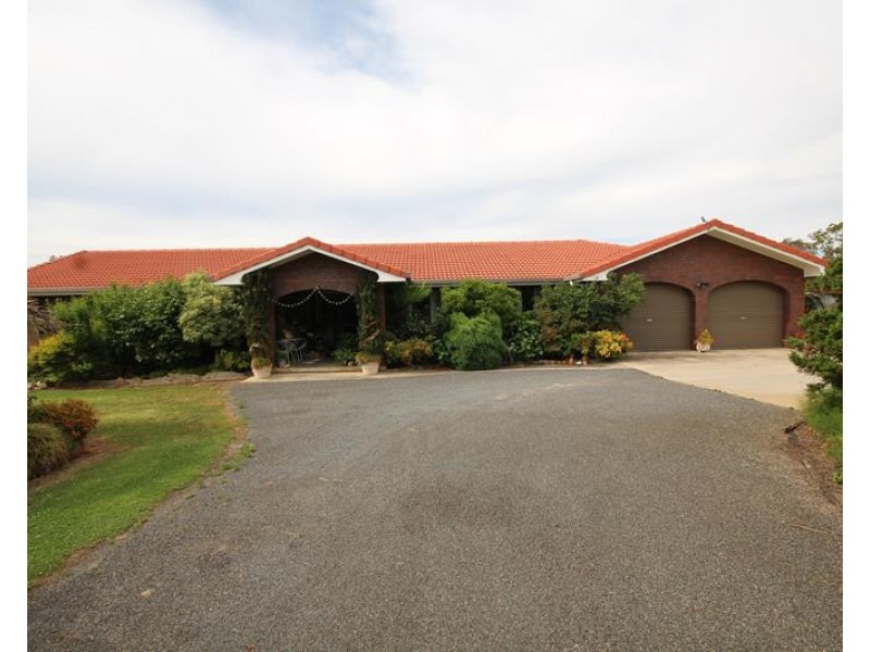 141 Aerodrome Road, Applethorpe QLD 4378