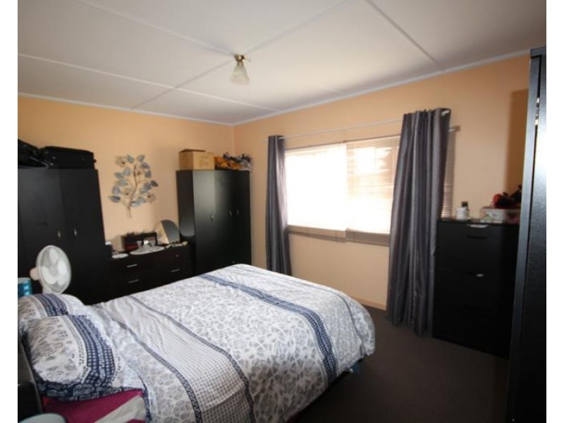 18 Gleeson Street, Stanthorpe QLD 4380