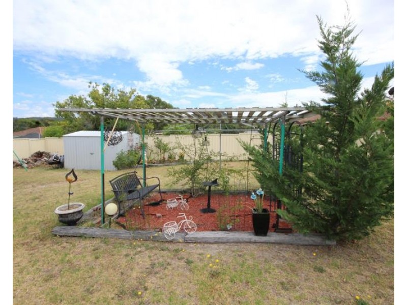 18 Gleeson Street, Stanthorpe QLD 4380