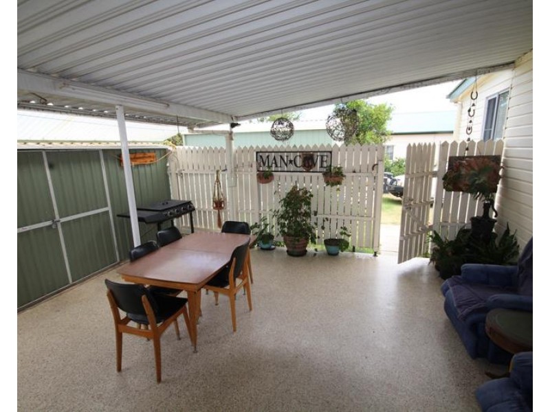 54 Symes Street, Stanthorpe QLD 4380