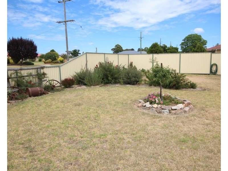 54 Symes Street, Stanthorpe QLD 4380