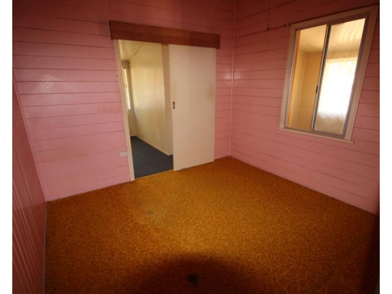 18 Connor Street, Stanthorpe QLD 4380