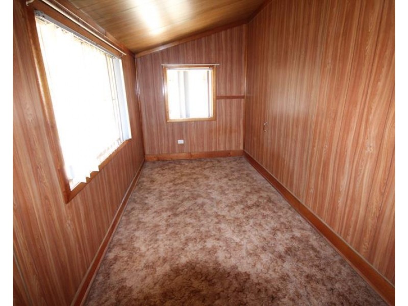 18 Connor Street, Stanthorpe QLD 4380