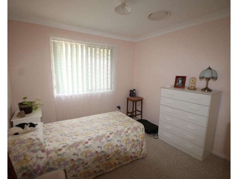 24 Pine Crescent, Dalveen QLD 4374
