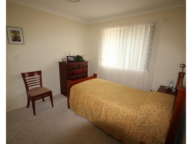 24 Pine Crescent, Dalveen QLD 4374