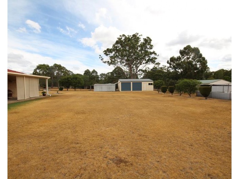 24 Pine Crescent, Dalveen QLD 4374