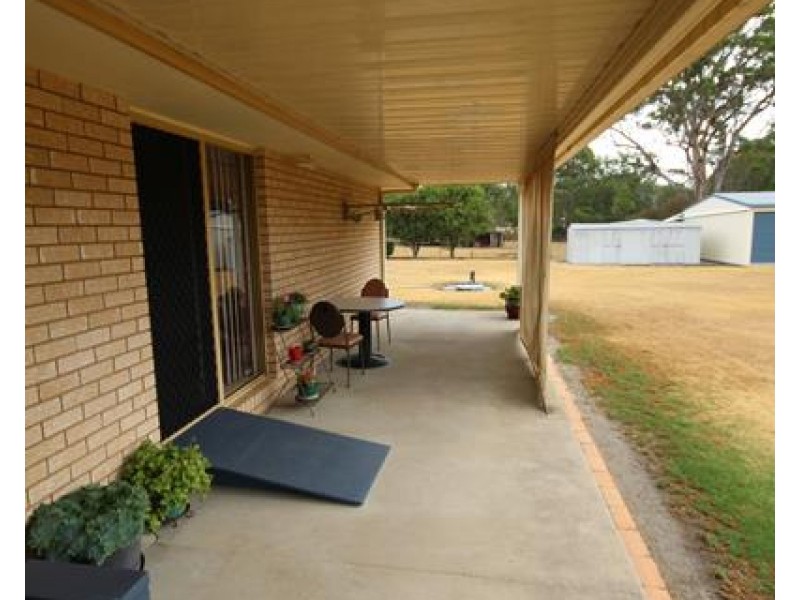 24 Pine Crescent, Dalveen QLD 4374