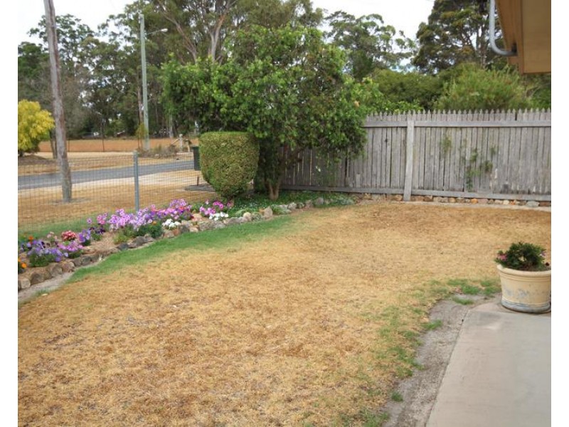 24 Pine Crescent, Dalveen QLD 4374