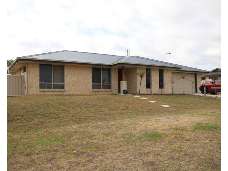 23 Barton Street, Stanthorpe QLD 4380