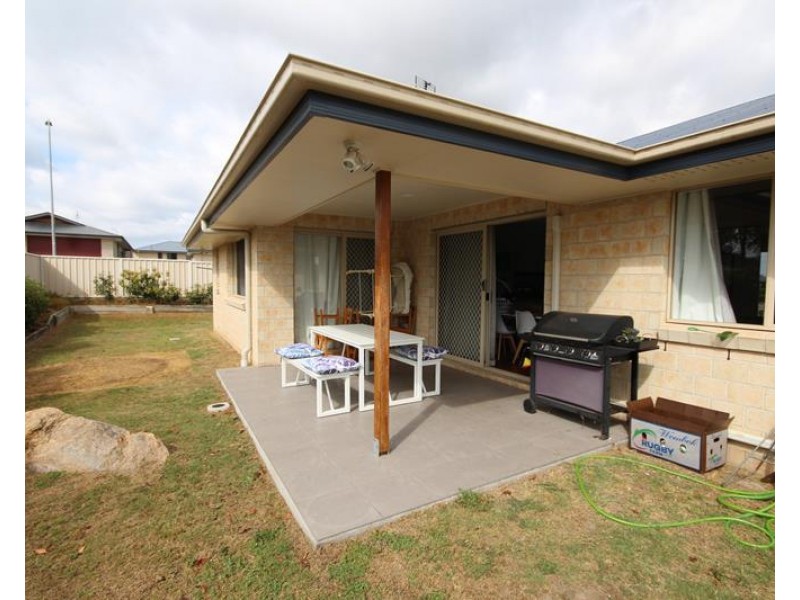 23 Barton Street, Stanthorpe QLD 4380