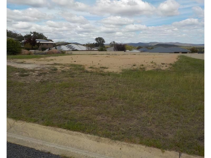 2 Maria Court, Stanthorpe QLD 4380