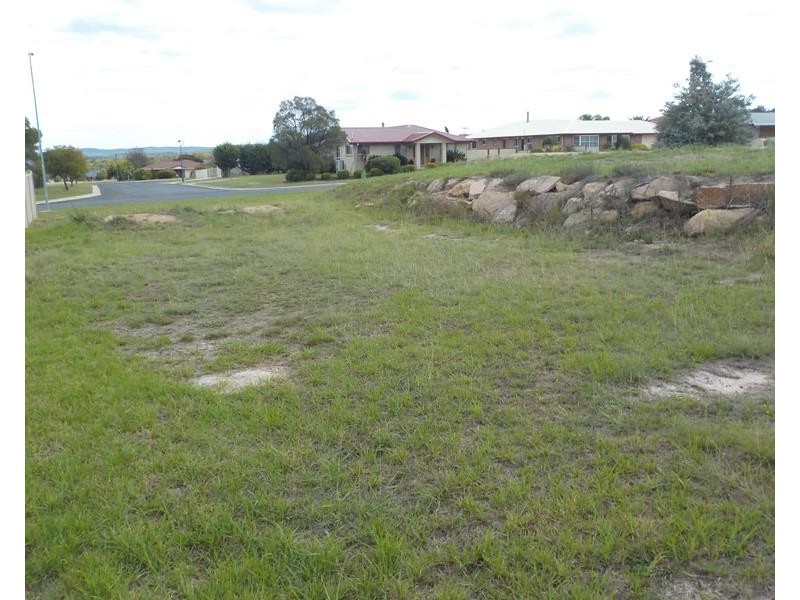 2 Maria Court, Stanthorpe QLD 4380