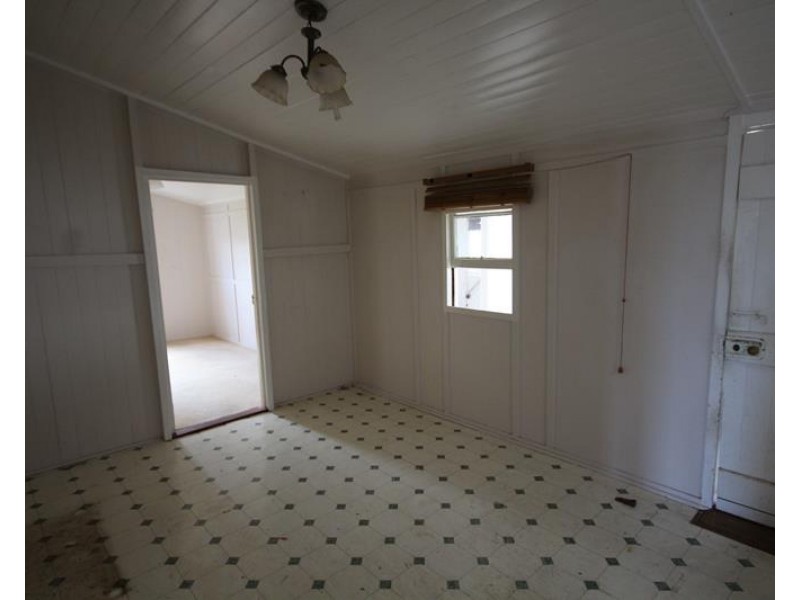 17 Johnson Street, Stanthorpe QLD 4380