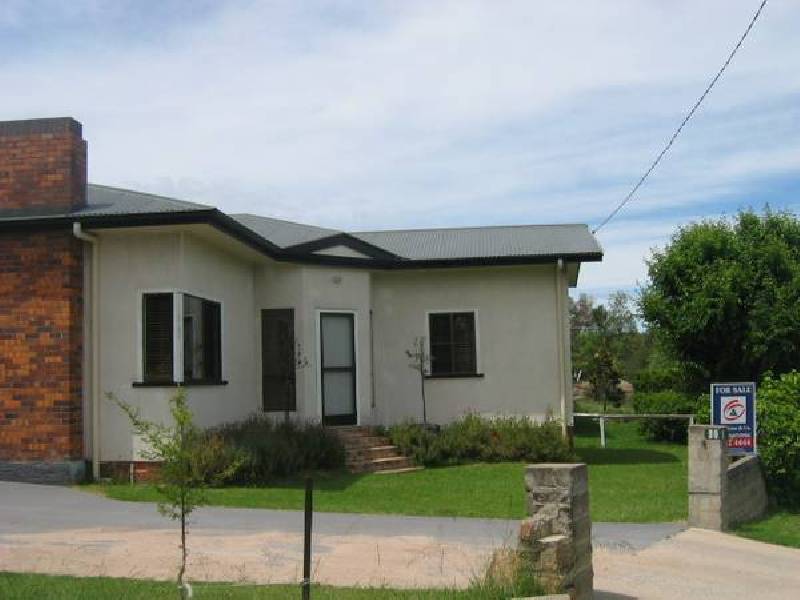 90 Greenup Street, Stanthorpe QLD 4380