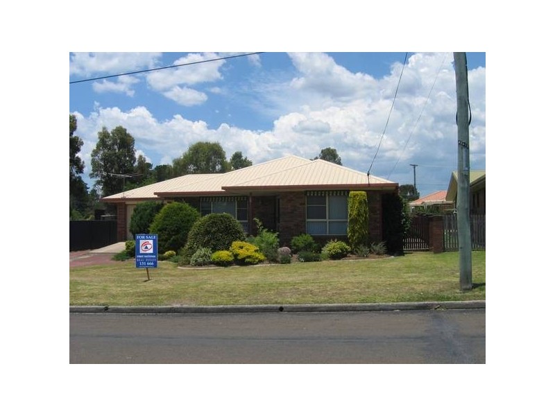 67 Britannia St, Stanthorpe QLD 4380