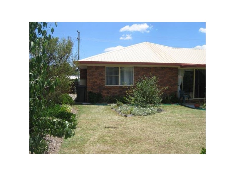 67 Britannia St, Stanthorpe QLD 4380