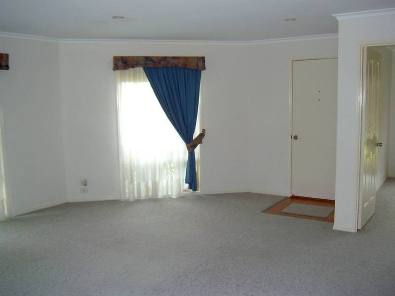 8 Vichie Crt, Stanthorpe QLD 4380