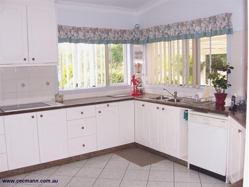 1 Gla-nor Drive, Stanthorpe QLD 4380