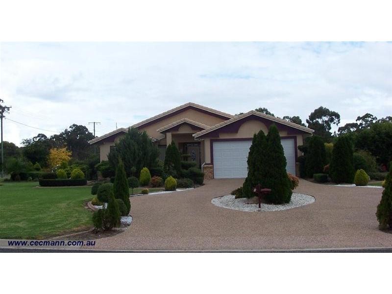 1 Gla-nor Drive, Stanthorpe QLD 4380