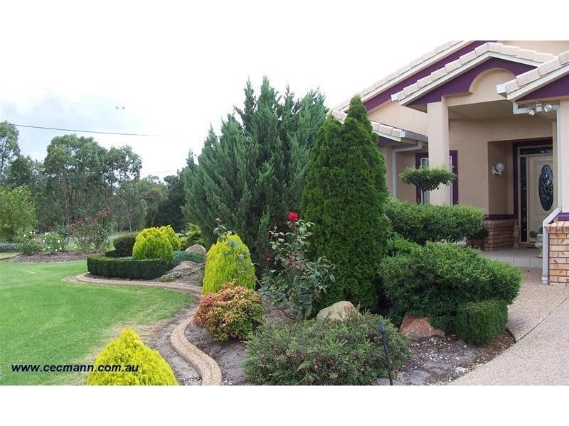 1 Gla-nor Drive, Stanthorpe QLD 4380